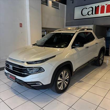FIAT TORO 2.0 16V TURBO DIESEL VOLCANO 4WD AT9 FIAT TORO 2.0 16V TURBO DIESEL VOLCANO 4WD AT9